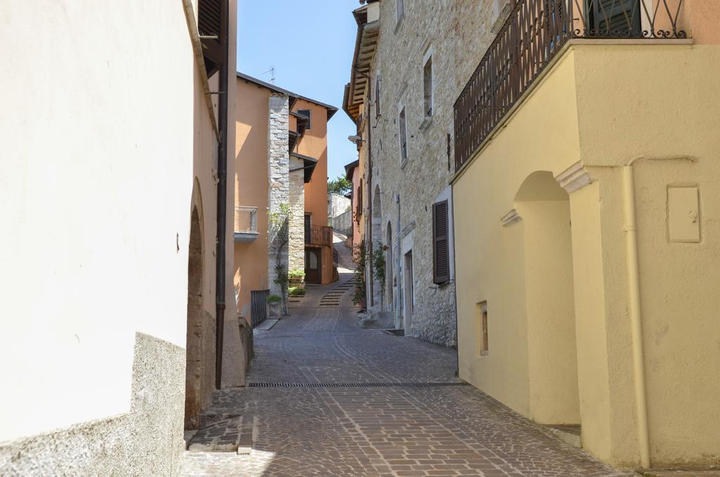 La Torre Del Cerreto Villa Cerreto di Spoleto Bagian luar foto