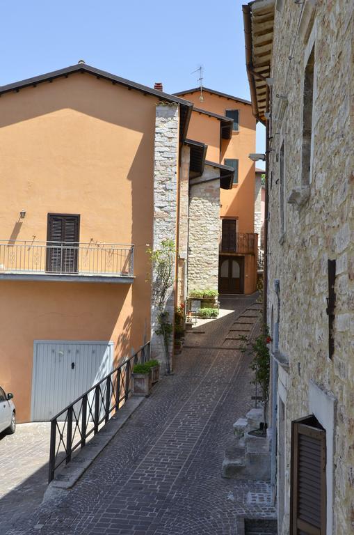 La Torre Del Cerreto Villa Cerreto di Spoleto Bagian luar foto